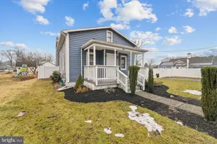 16 E 7th Ave, Pine Hill, NJ 08021 - Photo 2