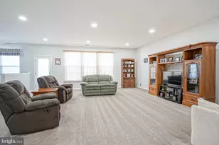 7 Shelly St, Sicklerville, NJ 08081 - Photo 6