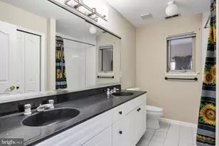 2 Shingle Oak Dr, Voorhees, NJ 08043 - Photo 26