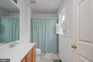 63 Charleston Dr, Sicklerville, NJ 08081 - Photo 12