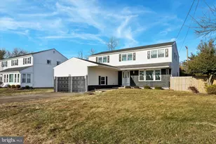 5 S Syracuse Dr, Cherry Hill, NJ 08034 - Photo 4