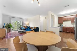 234 Breeders Cup Dr, Cherry Hill, NJ 08002 - Photo 8