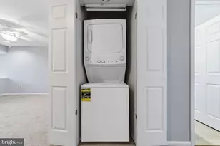 401 Park Pl Dr, Cherry Hill, NJ 08002 - Photo 18