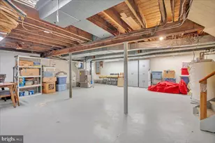 114 Weather Vane Dr, Cherry Hill, NJ 08002 - Photo 28