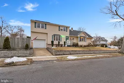 400 Reading Avenue, Barrington, NJ 08007 - Photo 2