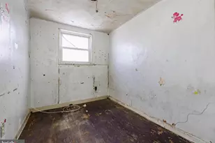 1010 Kenwood Ave, Camden, NJ 08103 - Photo 6