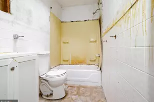 1010 Kenwood Ave, Camden, NJ 08103 - Photo 10