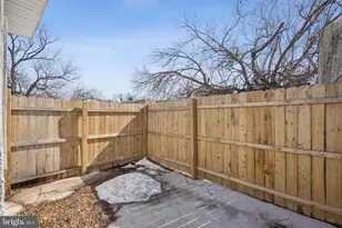 746 Pine St, Camden, NJ 08103 - Photo 16