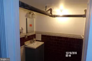 806 Princeton Ave, Camden, NJ 08103 - Photo 20