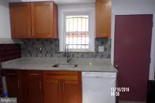 806 Princeton Ave, Camden, NJ 08103 - Photo 18