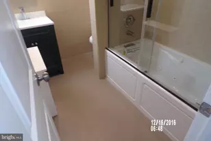 806 Princeton Ave, Camden, NJ 08103 - Photo 36