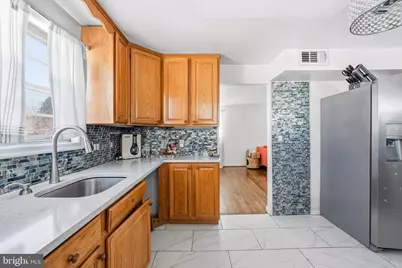 5545 Cedar Avenue, Pennsauken, NJ 08109 - Photo 12