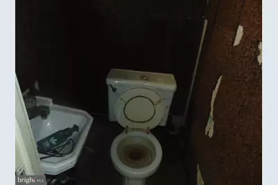 2363 Baird Boulevard, Camden, NJ 08105 - Photo 8