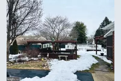 512 N Brown Street, Gloucester City, NJ 08030 - Photo 20