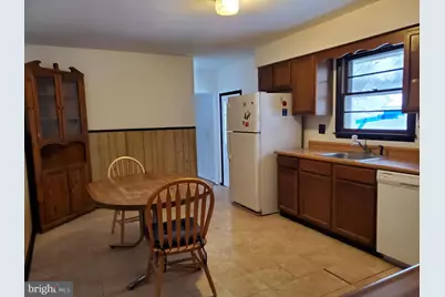 203 Chestnut Avenue, Berlin, NJ 08009 - Photo 16