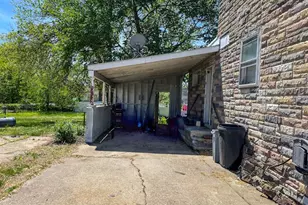 1018 W Browning Rd, Bellmawr, NJ 08031 - Photo 16