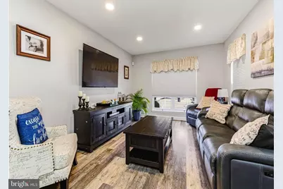 151 La Costa Drive, Gloucester Township, NJ 08012 - Photo 4