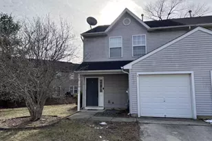 1 Meadowood Ln, Sicklerville, NJ 08081 - Photo 2