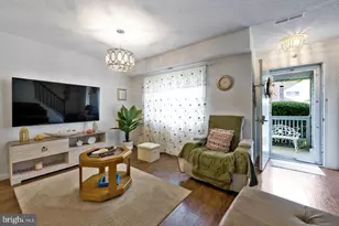 56 Dover Dr, Lindenwold, NJ 08021 - Photo 2