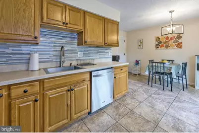 56 Dover Drive, Lindenwold, NJ 08021 - Photo 6