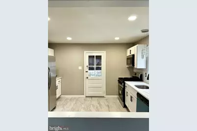 324 Mercer Avenue, Bellmawr, NJ 08031 - Photo 8