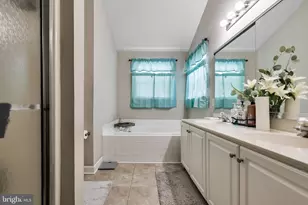 14 Glen Burnie Dr, Sicklerville, NJ 08081 - Photo 18