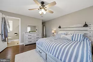 121 Weather Vane Dr, Cherry Hill, NJ 08002 - Photo 16