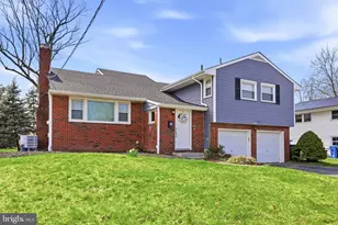 121 Weather Vane Dr, Cherry Hill, NJ 08002 - Photo 1