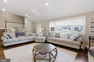 121 Weather Vane Dr, Cherry Hill, NJ 08002 - Photo 6