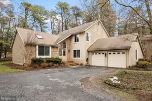 4 Ashton Dr, Voorhees, NJ 08043 - Photo 2