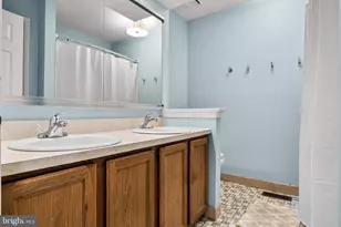 4 Ashton Dr, Voorhees, NJ 08043 - Photo 32