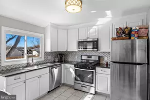 1006 Surrey Rd, Somerdale, NJ 08083 - Photo 12