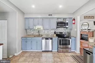 17 Fawn Ln, Sicklerville, NJ 08081 - Photo 14