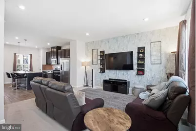 17 Continental Boulevard, Sicklerville, NJ 08081 - Photo 6