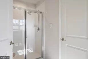 19 Circle Dr, Sicklerville, NJ 08081 - Photo 24