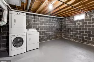 16 E Woodburn Ave, Pine Hill, NJ 08021 - Photo 12