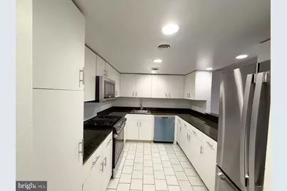 606 Cooper Landing Road #B-6A, Cherry Hill, NJ 08002 - Photo 2