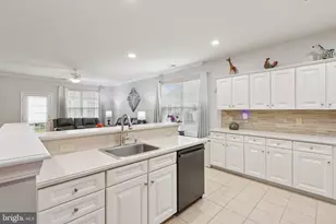 26 Shelly St, Sicklerville, NJ 08081 - Photo 26