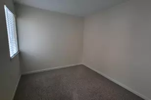 17 Sandra Rd, Voorhees, NJ 08043 - Photo 12