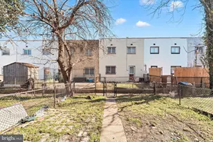 1068 Lake Shore, Camden, NJ 08104 - Photo 26