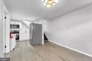 1068 Lake Shore, Camden, NJ 08104 - Photo 8