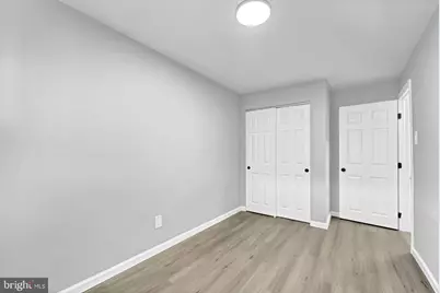 1068 Lake Shore, Camden, NJ 08104 - Photo 18