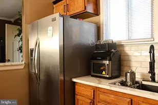 370 N 34th St, Camden, NJ 08105 - Photo 6