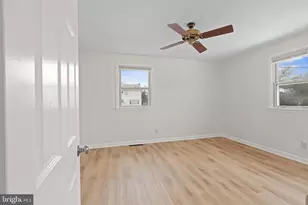 154 E Valleybrook Rd, Cherry Hill, NJ 08034 - Photo 16