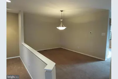 32 Crofton Cmns, Cherry Hill, NJ 08034 - Photo 4