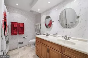 1023 Red Oak Dr, Cherry Hill, NJ 08003 - Photo 24