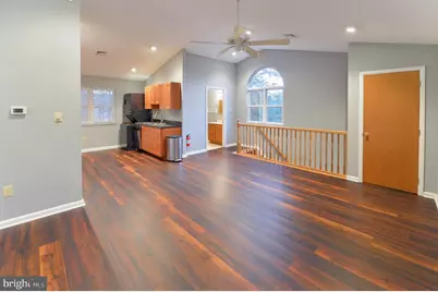 107 E Kings Highway #2ND FLOOR, Mount Ephraim, NJ 08059 - Photo 6