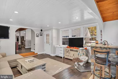 33 Railroad Avenue, Bellmawr, NJ 08031 - Photo 12