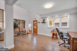 33 Railroad Ave, Bellmawr, NJ 08031 - Photo 8