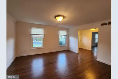 4 Oriole Drive, Voorhees, NJ 08043 - Photo 2